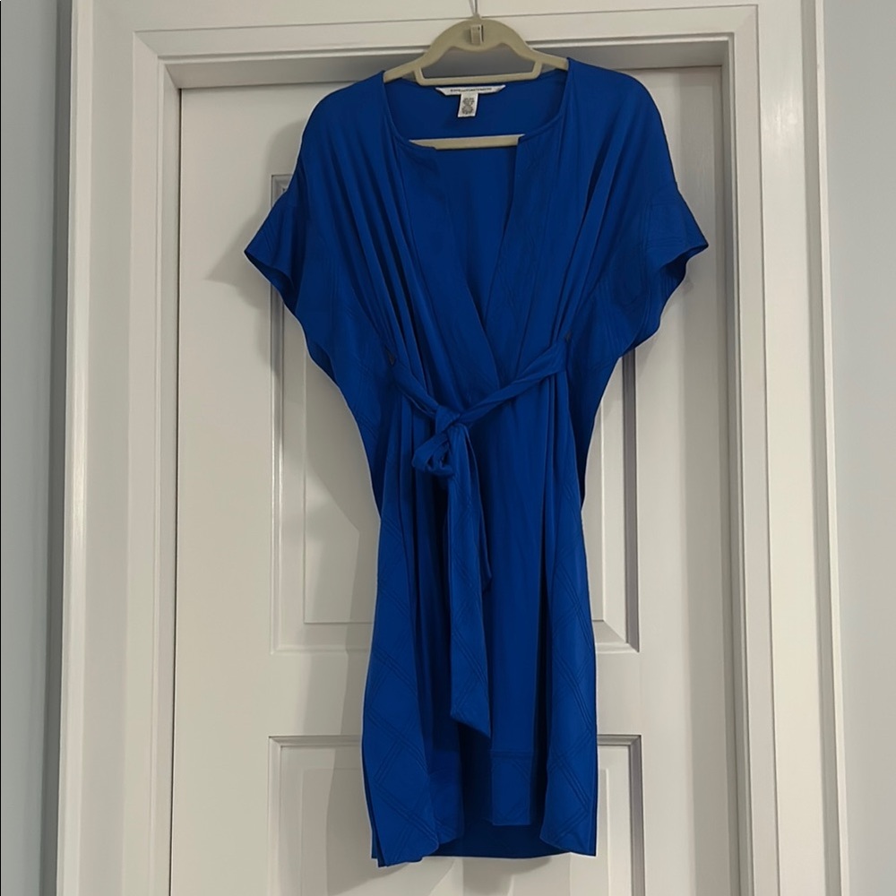 DIANE VON FURSTENBERG BRIGHT Blue Tie-Front Kimono DRESS
